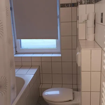 Crew Quartier Serviced In Daire Krostitz