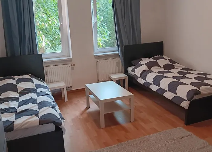 Apartment Crew Quartier Serviced 3 Schlafzimmer Mit Kueche Und Bad In Leipzig *